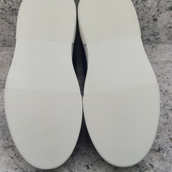 Ferragamo Cassina Low Top Sneaker with Gancini Inlay - Picture 7 of 10